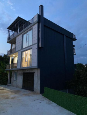 Maison avec vue panoramique et piscine